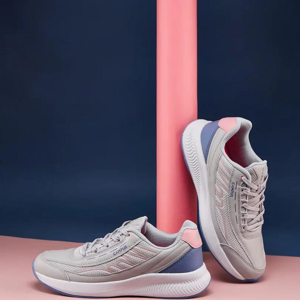 FLAIR Grey Women's Running Shoes