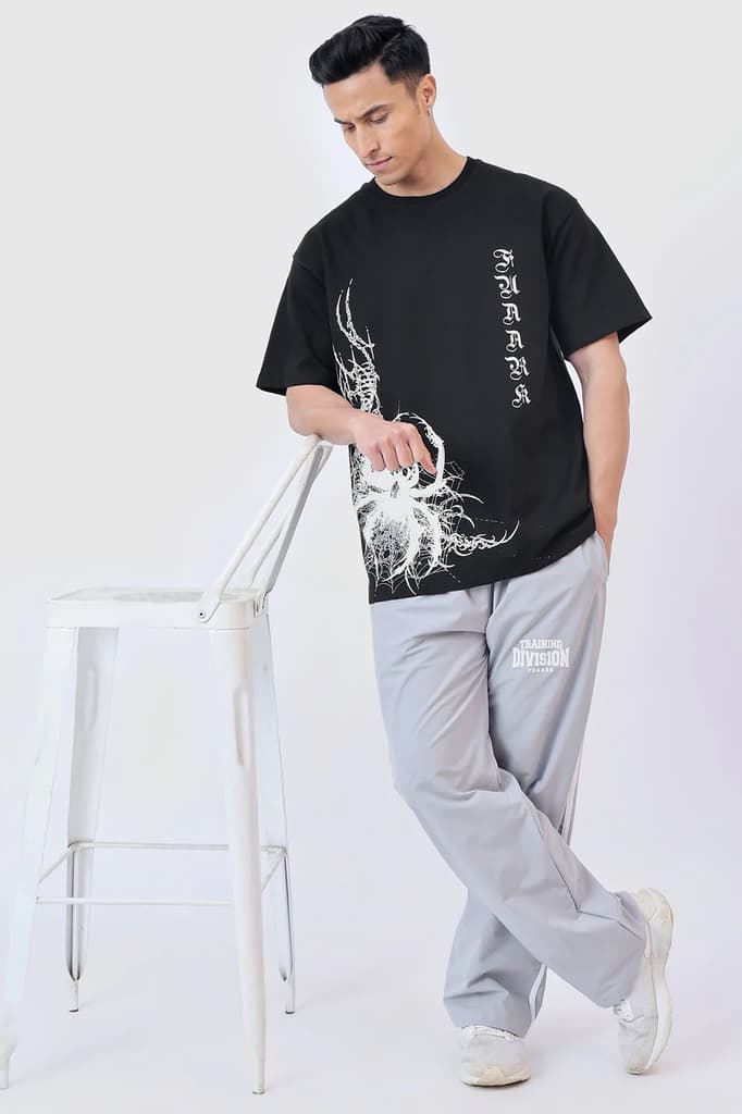 Dark Web Oversized T-shirt Black — photo 3