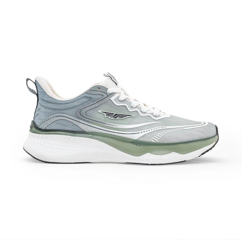 Athleisure Sports Shoes for Men in White and Green | Low-Cut Shoes. — photo 2