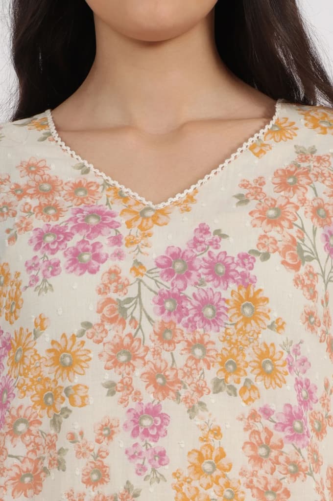 White Floral Printed Pure Cotton Straight Kurta — photo 4