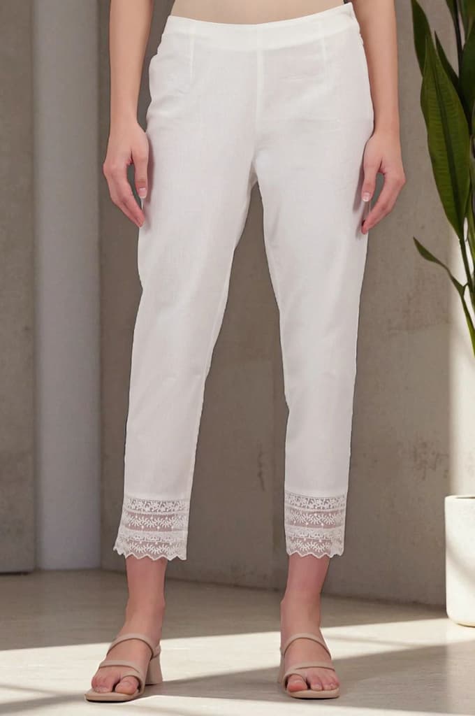 White Solid Cotton Flax Slim Pants with Lace — XS