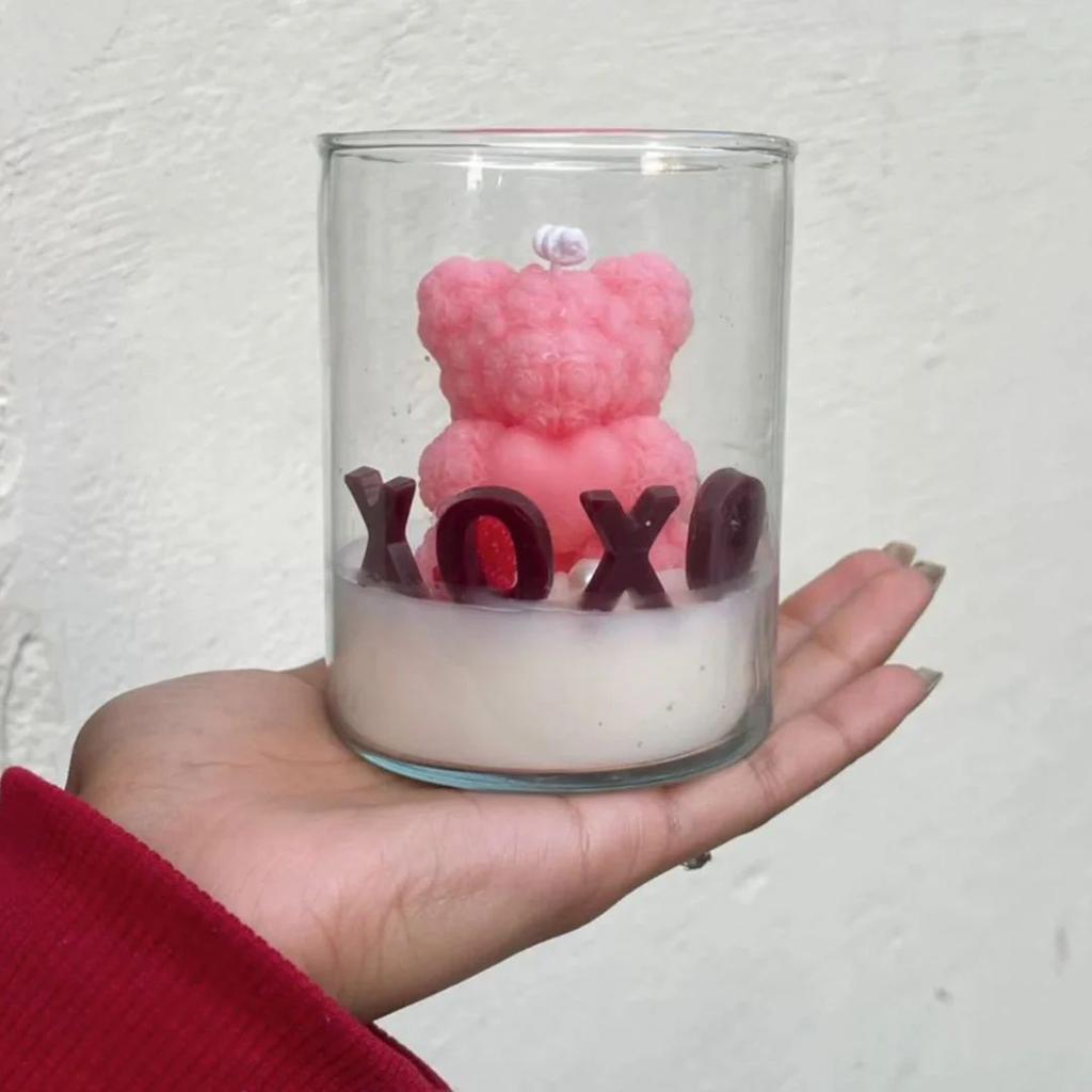 XOXO Glass Candle – A Hug in Every Glow! — photo 3