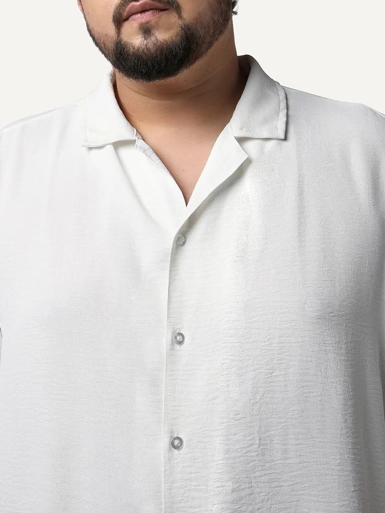 Plus Men's White Cotton Half Sleeve Relaxed Fit Textured Shirt with Cuban Collar — photo 5