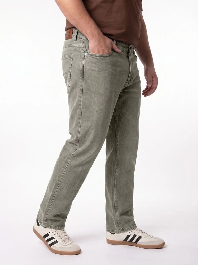 Plus Men's Ice Grey Relaxed Fit Washed Denim Jeans Non-Stretchable — photo 2