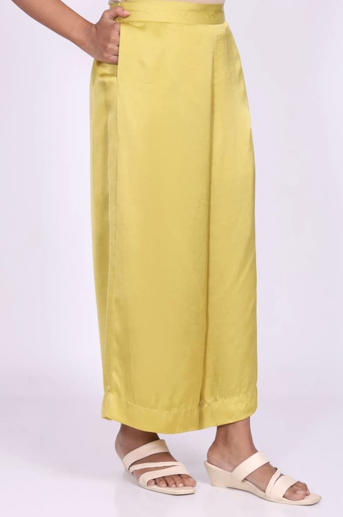 Yellow Floral Printed Straight Kurta with Flared Pant and Dupatta Set — photo 6