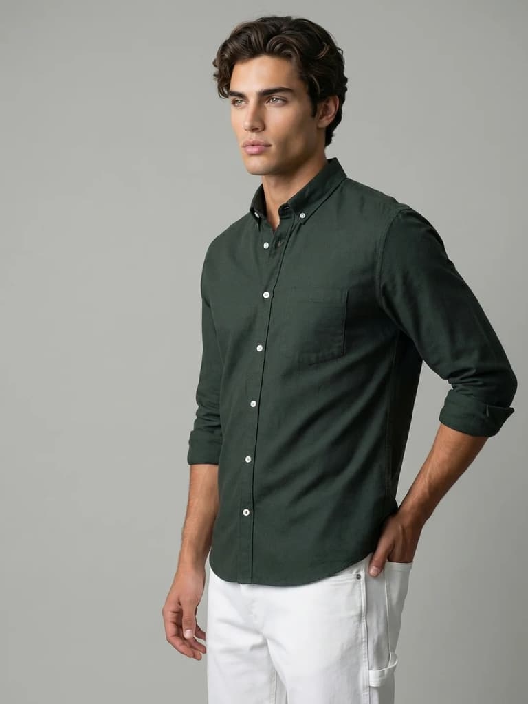 Men's Dark Green Cotton Full Sleeve Regular Fit Solid Oxford Shirt With Button-Down Collar — photo 2