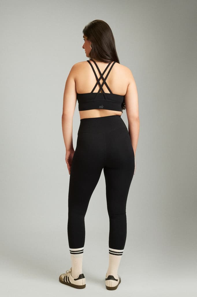 Black OnTheGo Leggings — photo 3