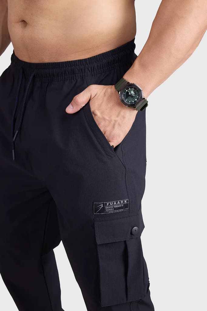 Script Cargo Joggers Black — photo 3