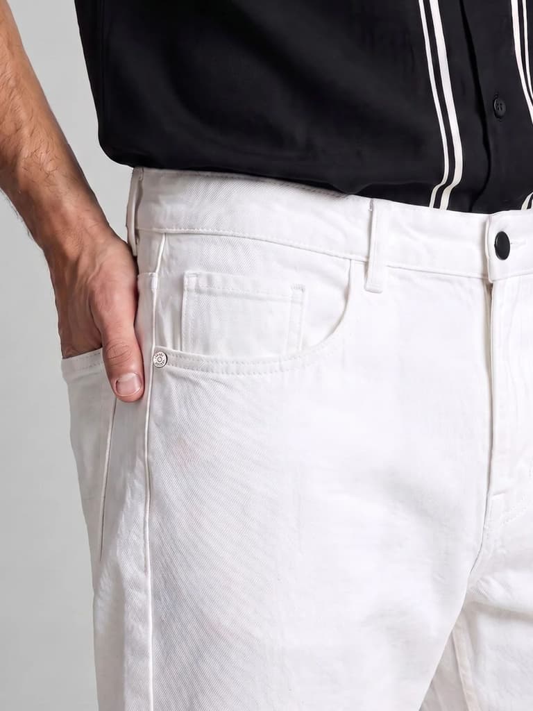 Men's White Relaxed Fit Washed Denim Jeans Non-Stretchable — photo 5