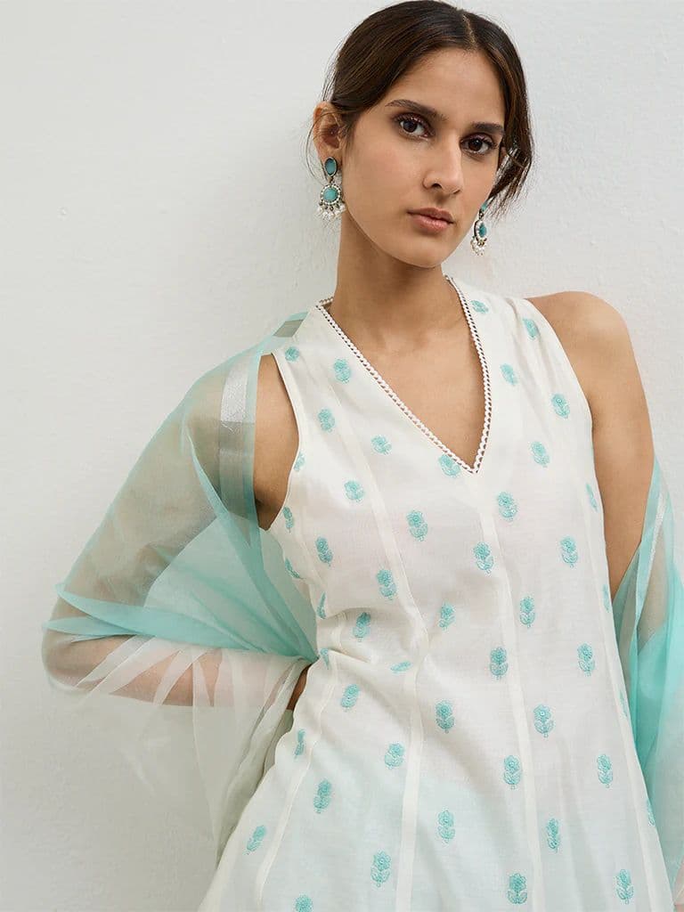 Vark Off-White Embroidered A-Line Ethnic Set — photo 3