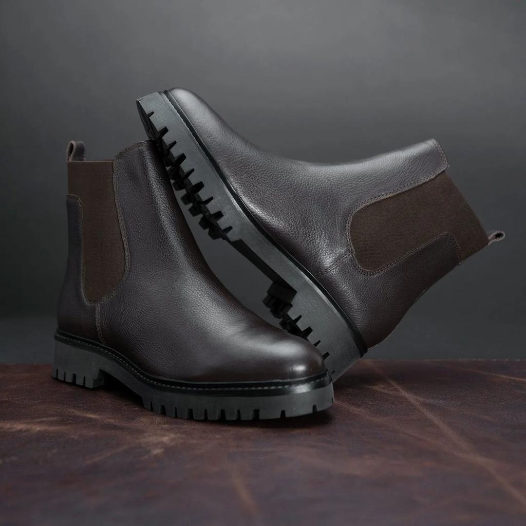 Women's Chelsea Boots | Sleek Everyday Style — photo 8