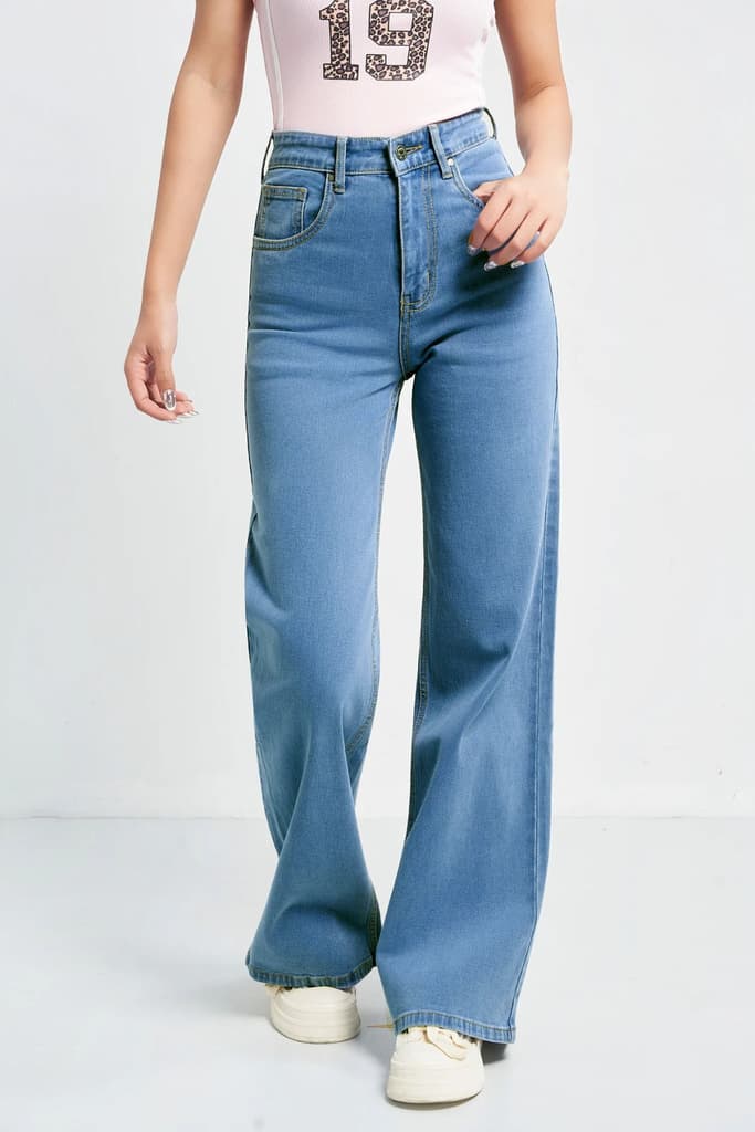 Wide Leg High Rise Jeans — photo 2