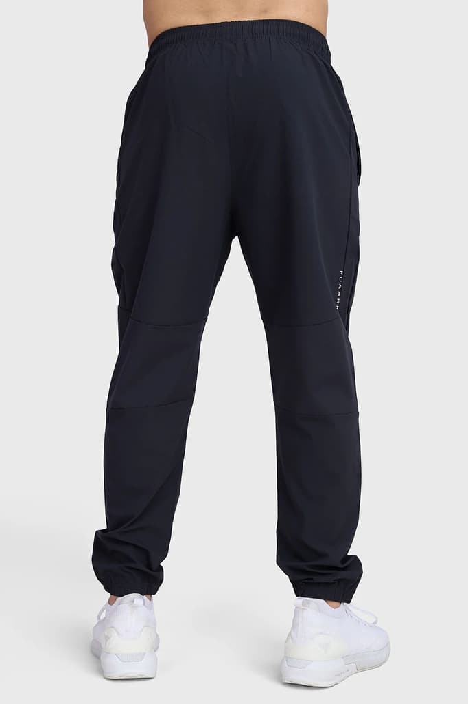 Essential Joggers Black — photo 5