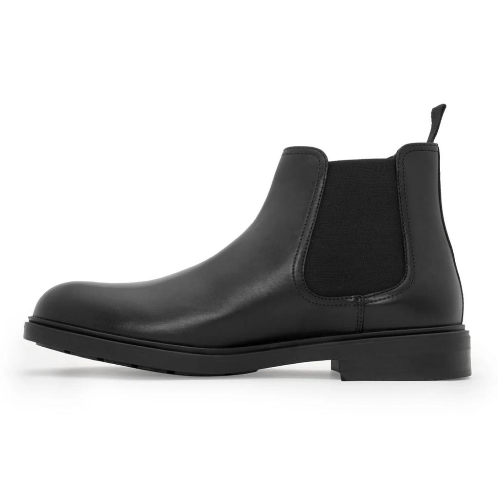 Chelsea Boots for Men in Black | Casual Leather Mid-Cut Boots — photo 3