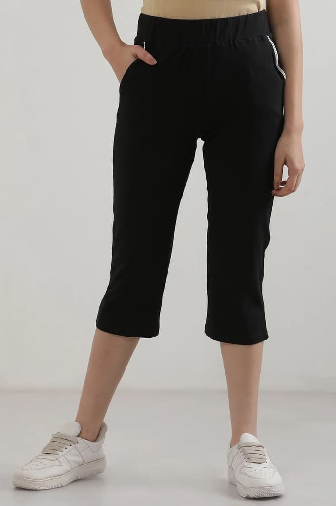 Black Solid Straight Fit Cotton Culottes With Slip On Closure — photo 2