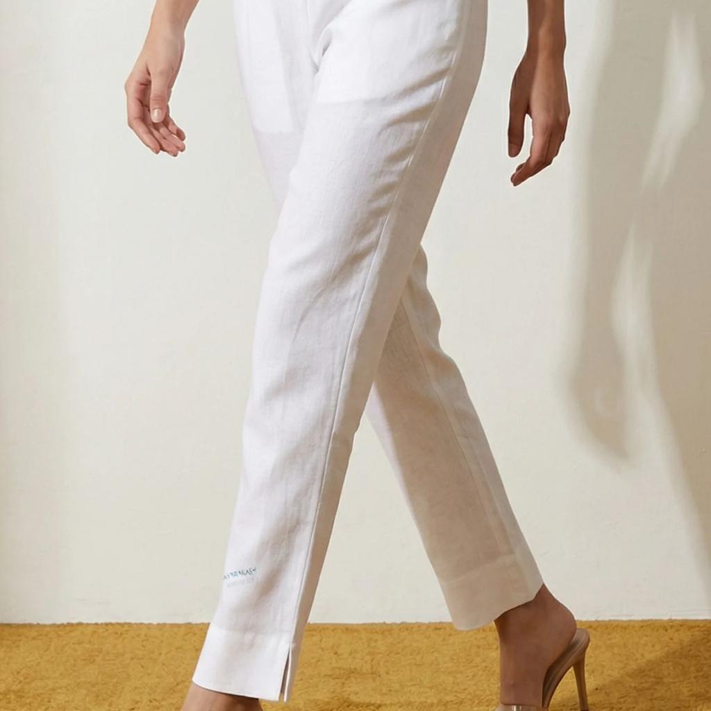 Elleven Women's White Solid Cotton Flax Straight Fit Ankle Length Trousers