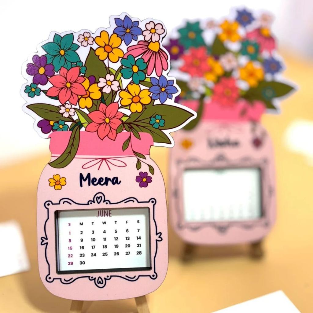 Floral Bliss Desk Calendar — photo 2