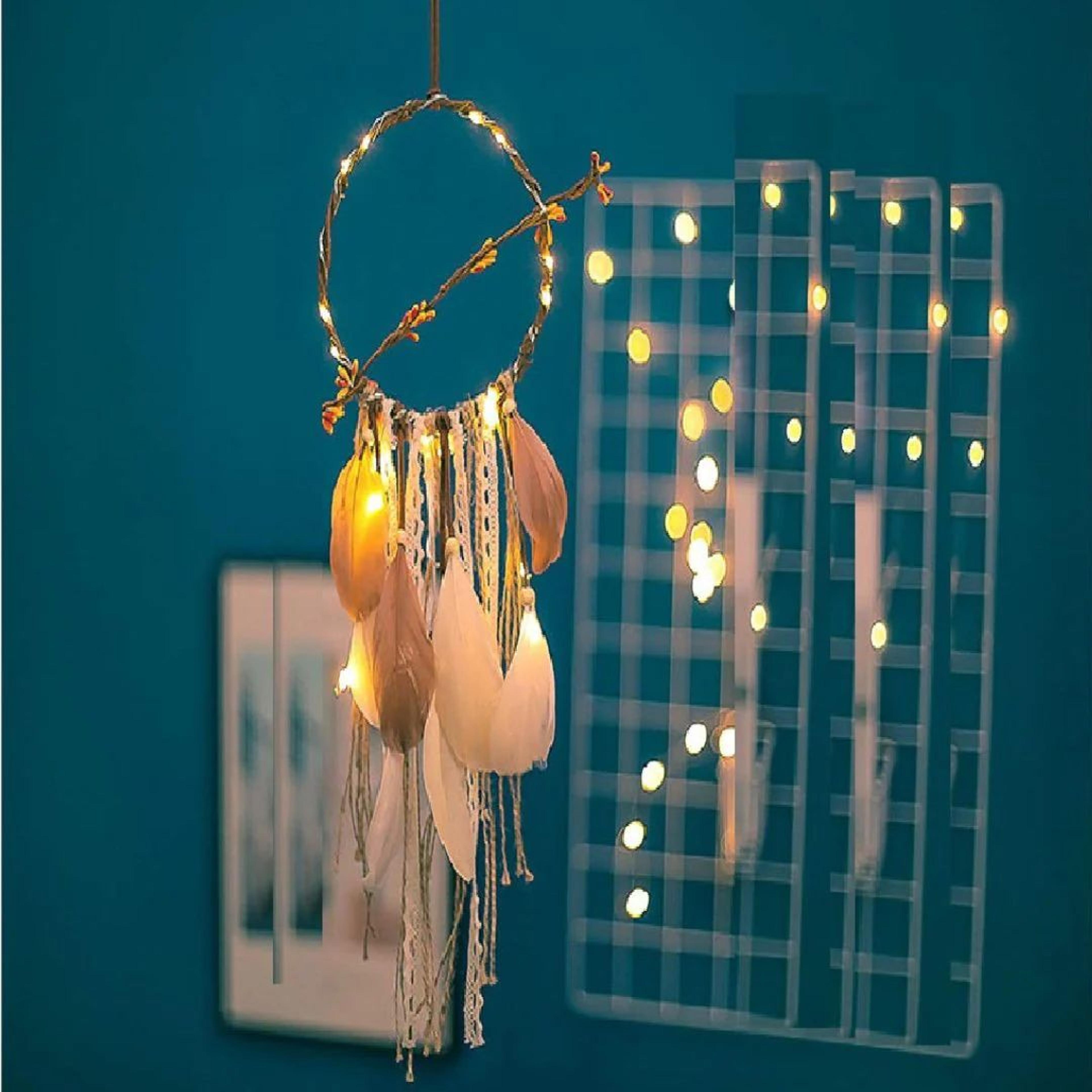 Pastel Feather Dreamcatcher – Handmade Boho Wall Décor
