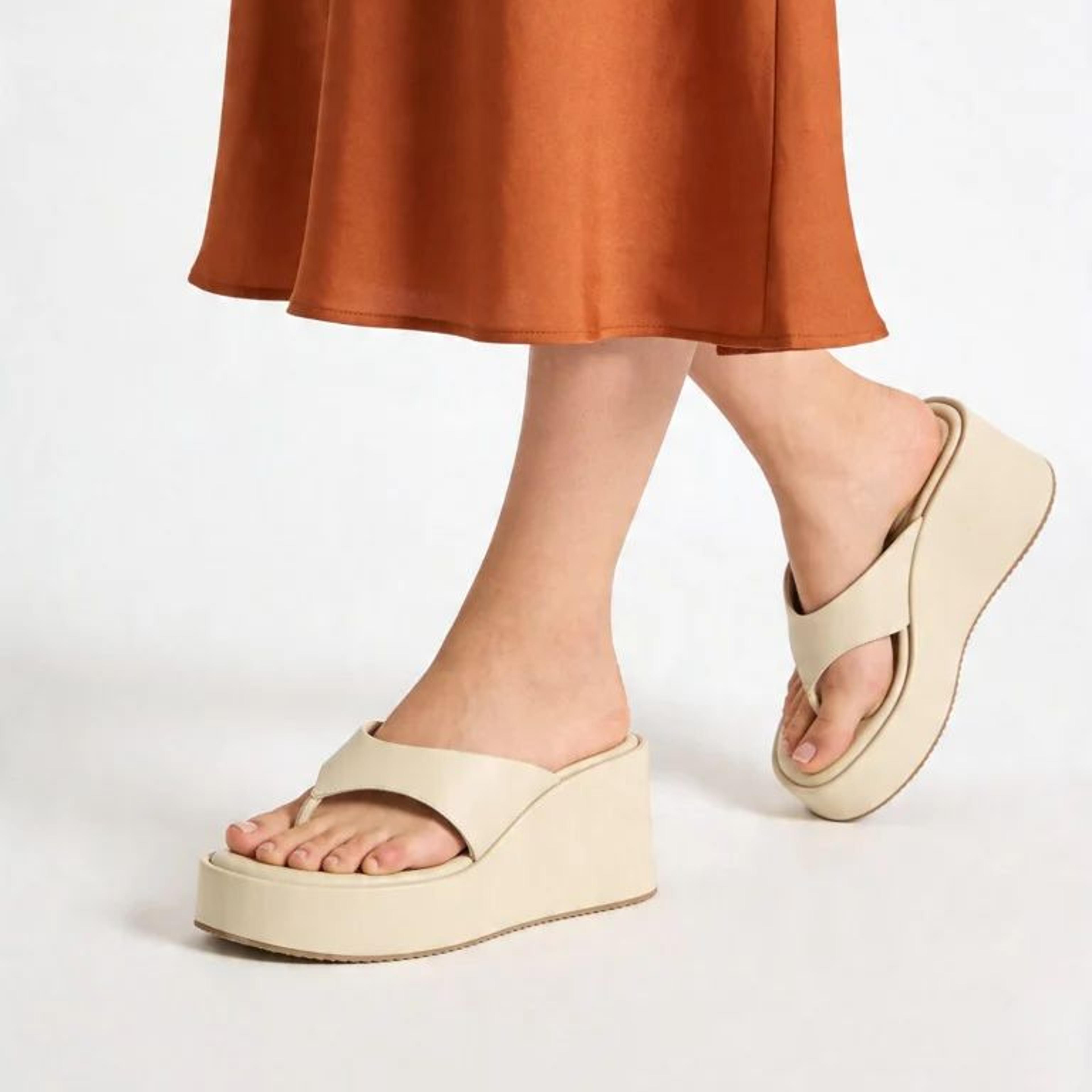 LUNA BLU Ivory Thong-Strap Platform Wedge Sandals