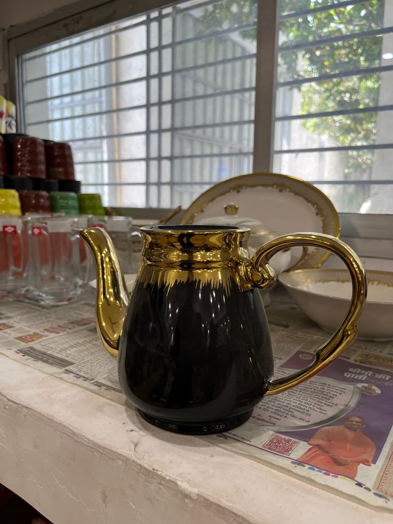 Gold Vase with Black Liquid | Vase | Glass | Gold and Black