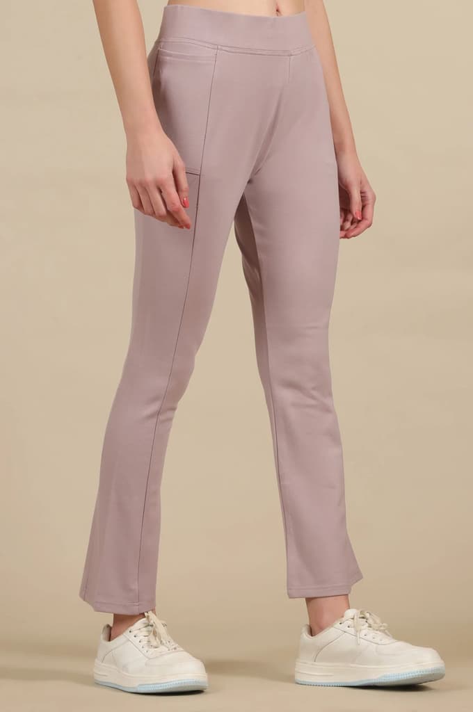 Light Purple Bootcut Yoga Pants with Side Pockets — photo 4