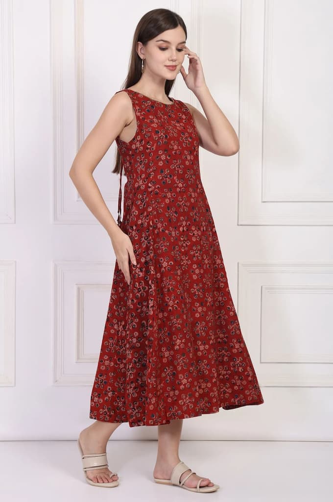 Maroon Floral Printed Cotton A-Line Dress — photo 6