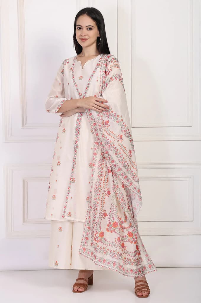 Off-White Floral Printed Lace Trim Straight Chiffon Kurta with Inner, Flared Pant and Dupatta Set — photo 3