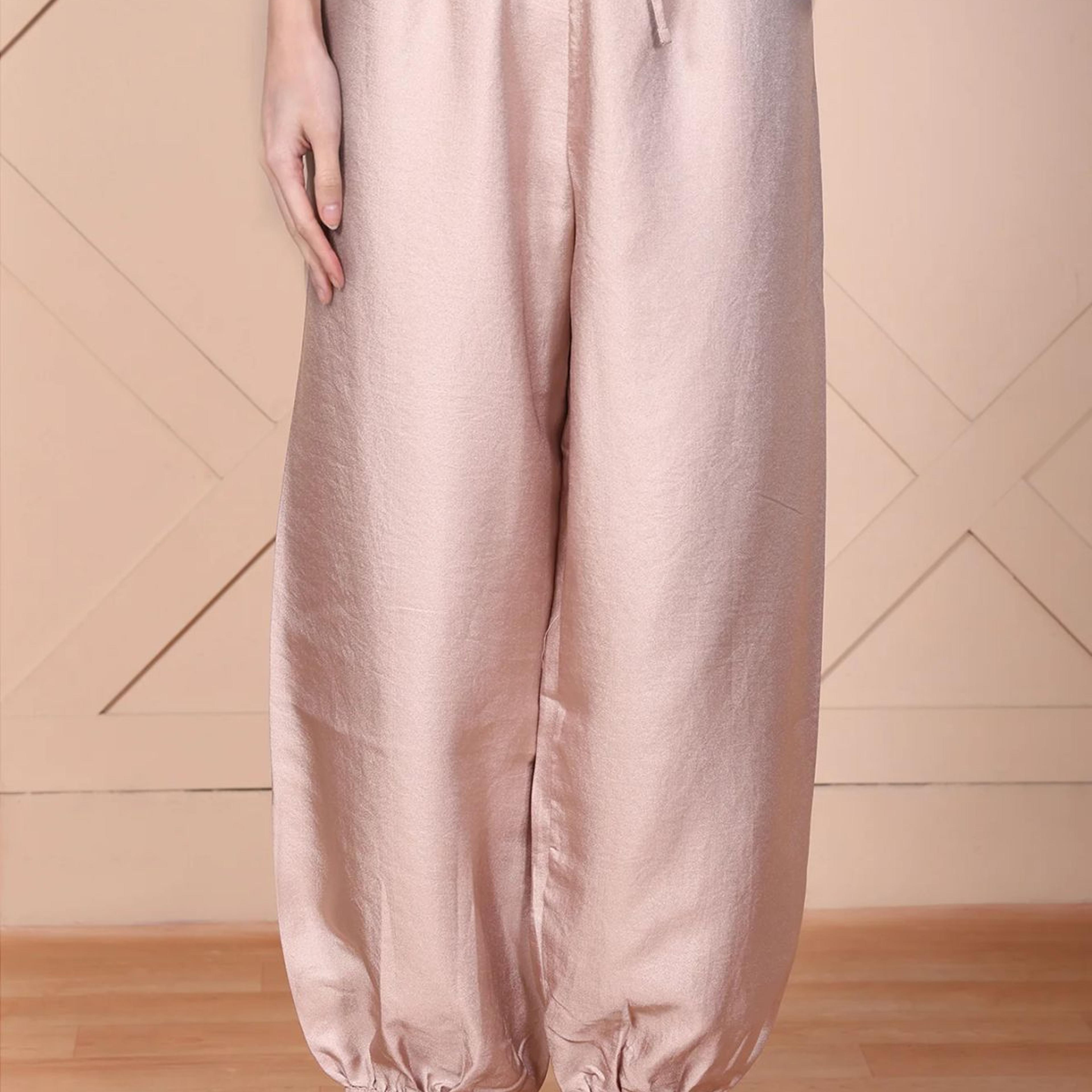 Mauve Solid Tapered Pant