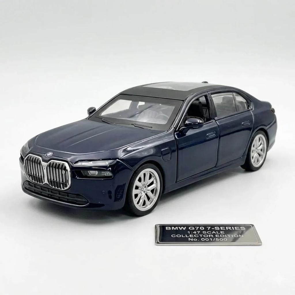 MSZ Official Licensed Diecast 1:47 BMW i7 – Premium Luxury Sedan Replica