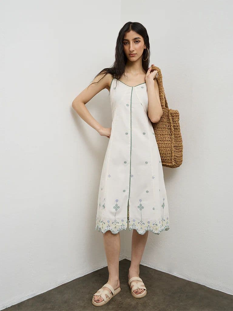 Bombay Paisley Off-White Embroidered Cotton A-Line Dress — photo 2