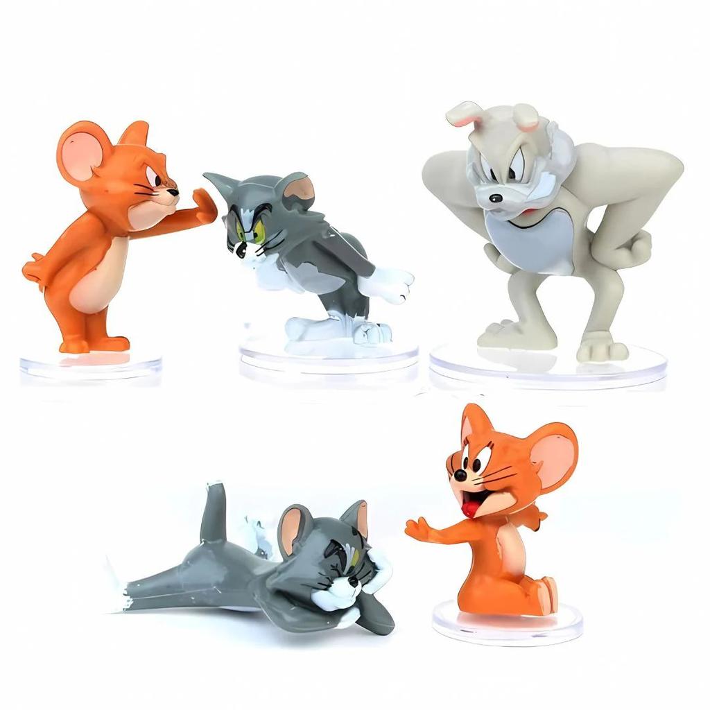 Classic Mischief: Tom and Jerry Collectible Figurine Set (5 Pieces)