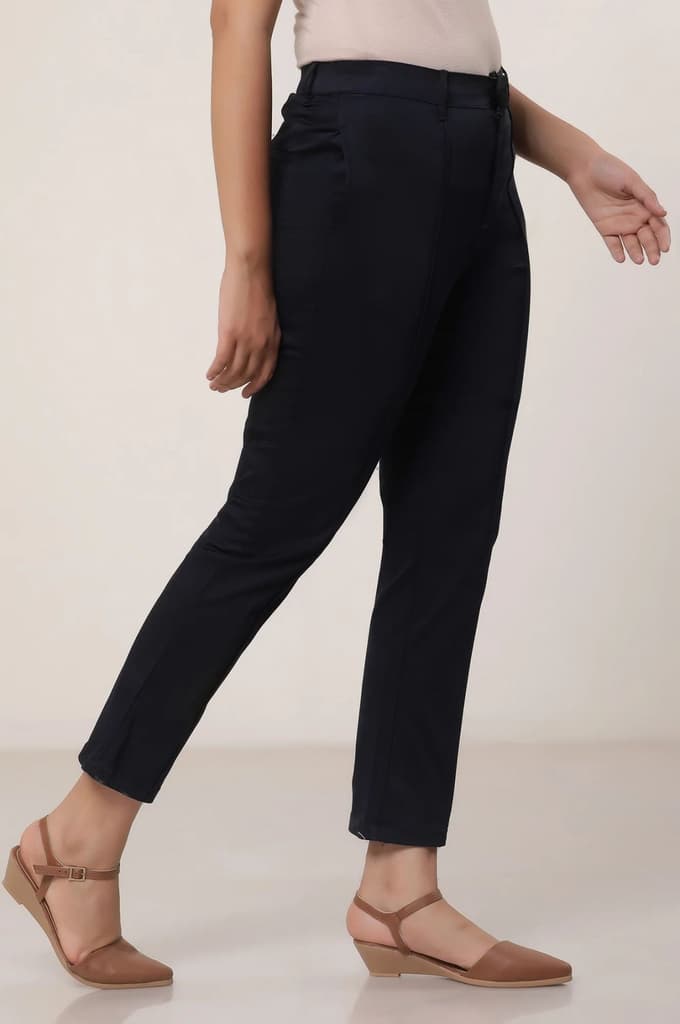 Black Solid Straight Fit Cotton Pants With Button And Zip Closure — photo 5