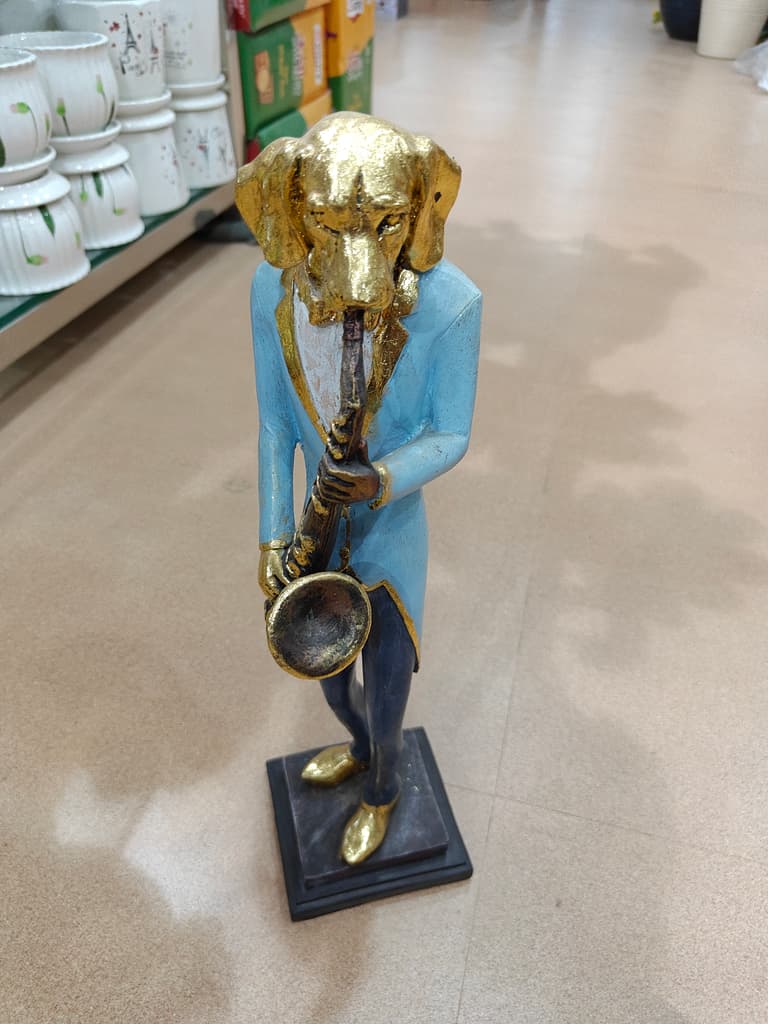 Gold Trumpet Statue | Musical Instrument | Gold | Blue