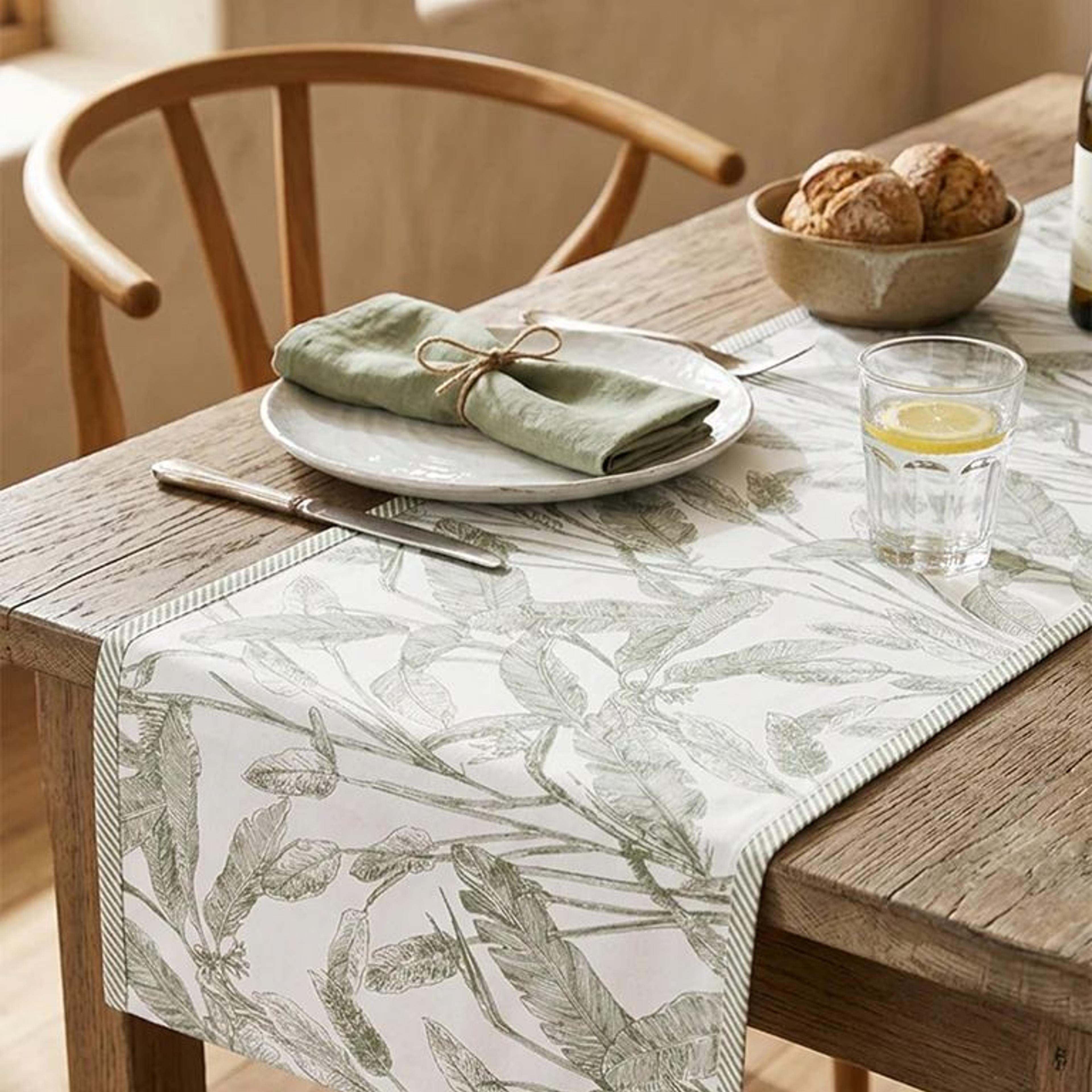 Westside Home Green Botanical Printed Table Runner