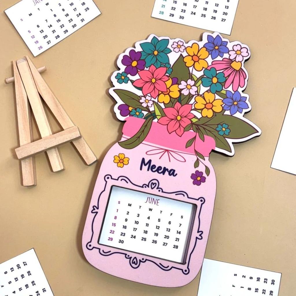 Floral Bliss Desk Calendar — photo 4