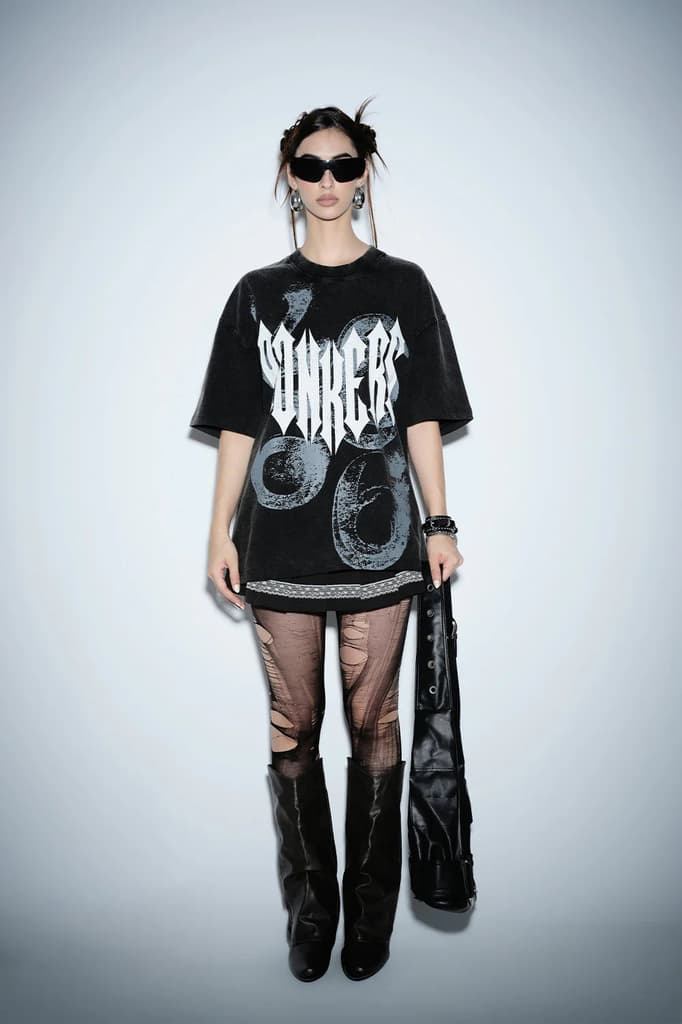 Gothic Spikes Oversized T-shirt — photo 4