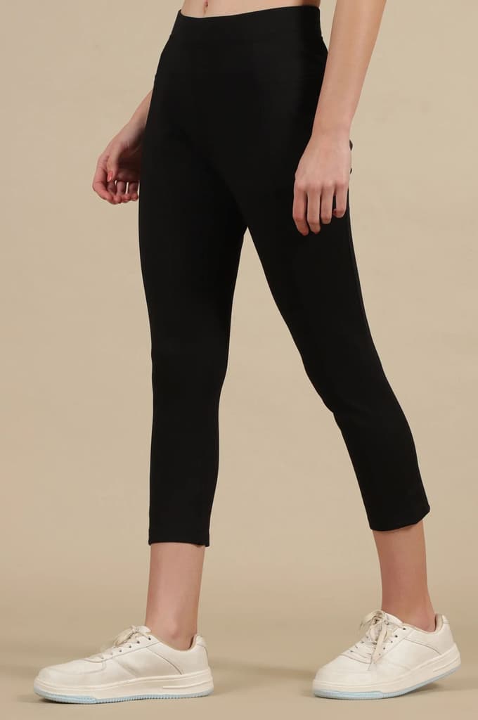 Black Solid Skinny Fit Yoga Tights With Elasticated Waist — photo 2