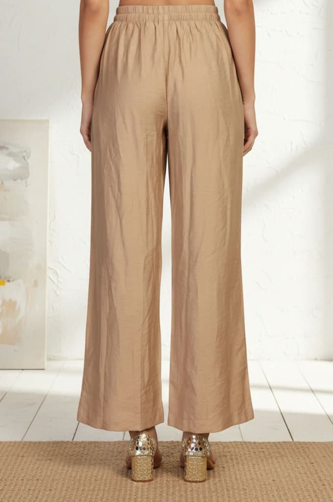 Gold Solid Rayon Relaxed Fit Mid Rise Flared Pants — photo 4