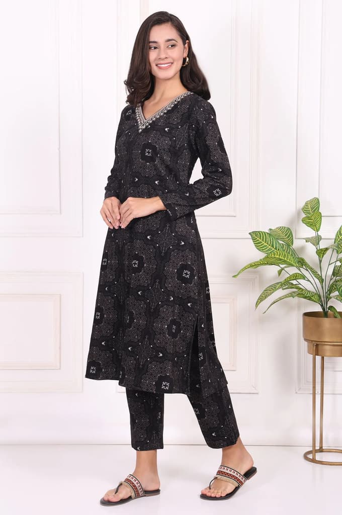 Black Ethnic Motifs Printed Embroidered Pure Cotton Straight Kurta and Pants Set — photo 4