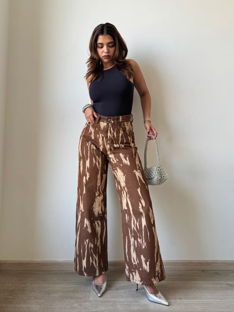 Claw Strike Baggy Wide Leg Jeans — photo 9