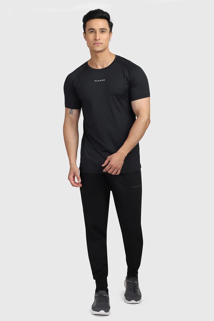 Sleek T-shirt Black / Fuaark — photo 3