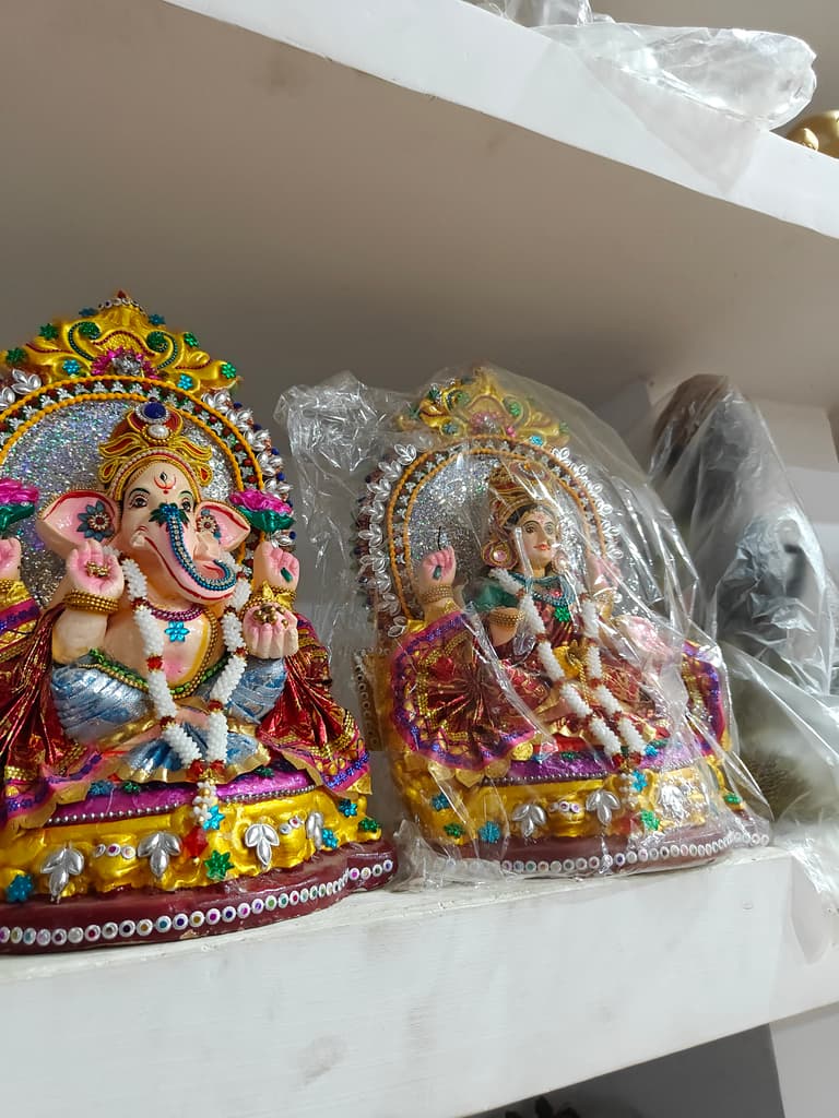 Hindu Statue | Gold | Wood | Decorative