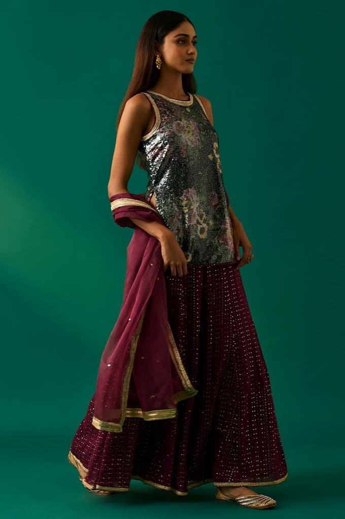 Green Embroidered Straight Kurta with Sharara and Dupatta Set — photo 4