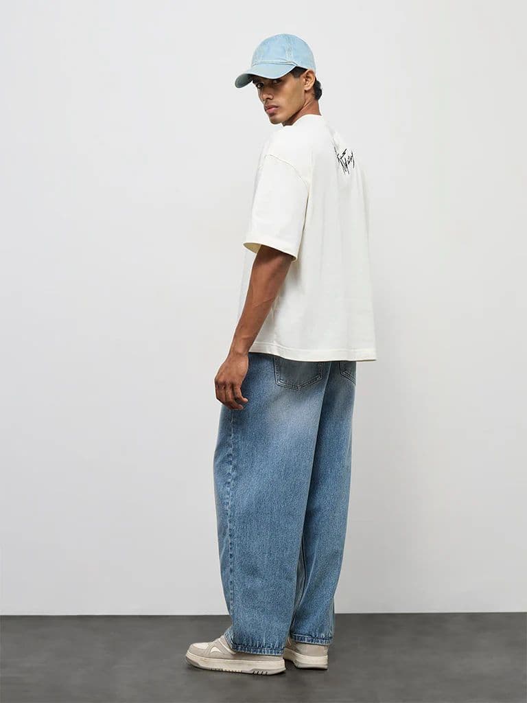 Nuon Light Blue Washed Relaxed-Fit Mid-Rise Jeans — photo 4