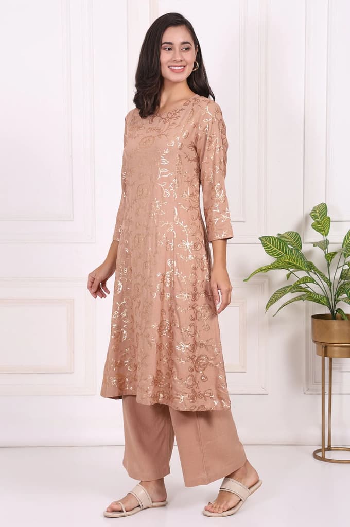 Brown Floral Printed Sequins Straight Rayon Kurta with Flared Pants Set — photo 4