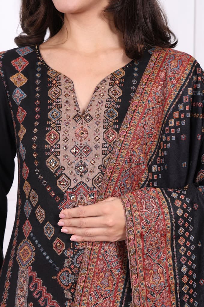Black Ethnic Motifs Printed Straight Kurta, Pants and Shawl Set — photo 3