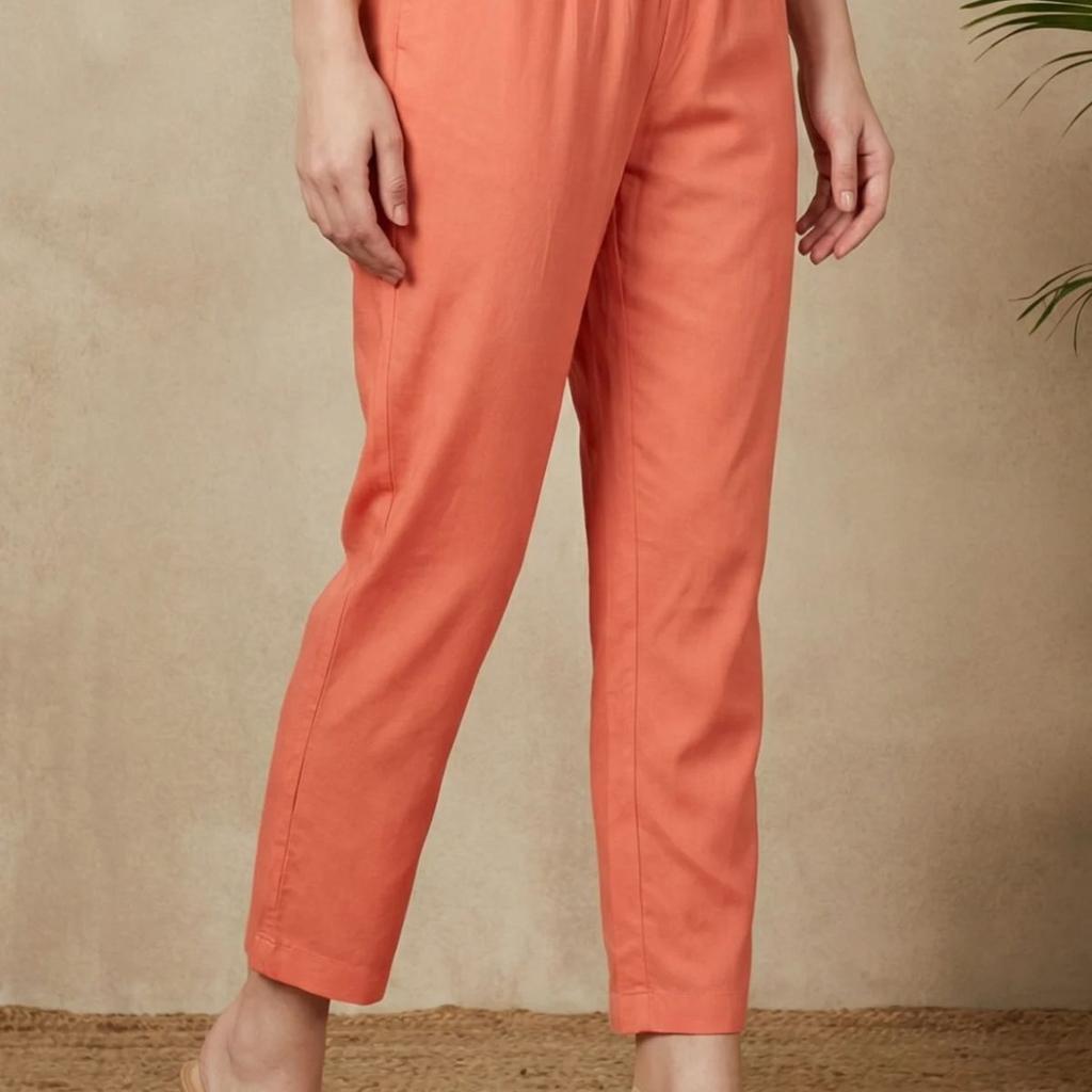 Peach Solid Pure Cotton Ankle Length Straight Pants