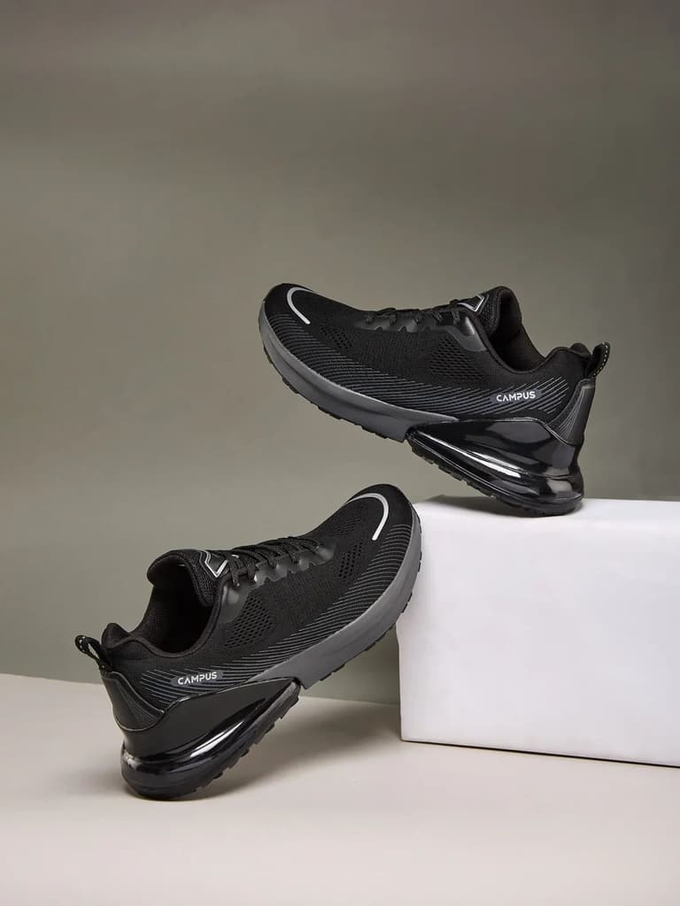 MERIT Black Men's Running Shoes