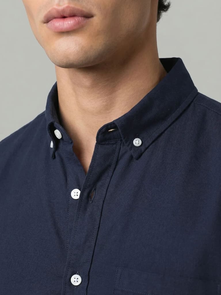 Men's Navy Cotton Full Sleeve Regular Fit Solid Oxford Shirt With Button-Down Collar — photo 5