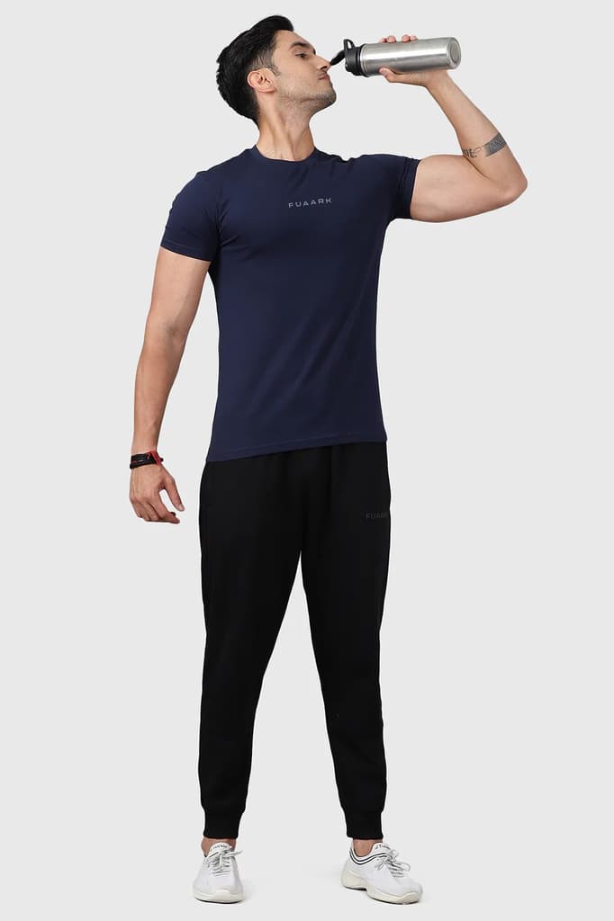 Legacy Crew Neck T-shirt Navy — photo 2